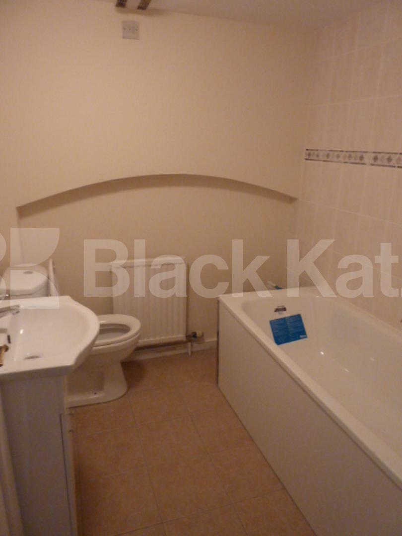 			New Instruction, 2 Bedroom, 1 bath, 1 reception Flat			 Delancy Street, Camden